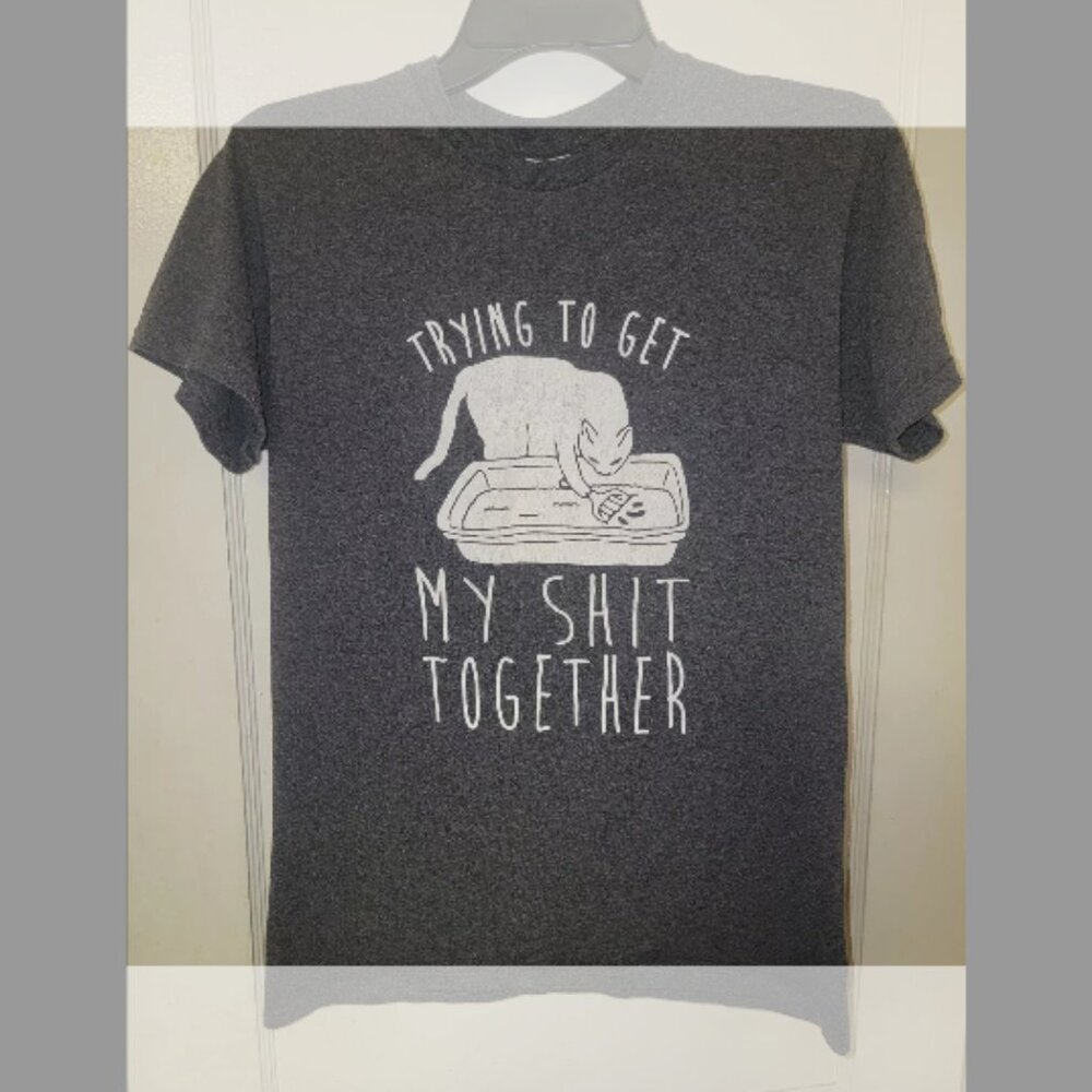 Delta Pro Weight Size Small T -Shirt “Trying To Get My St Together” Cat Litter